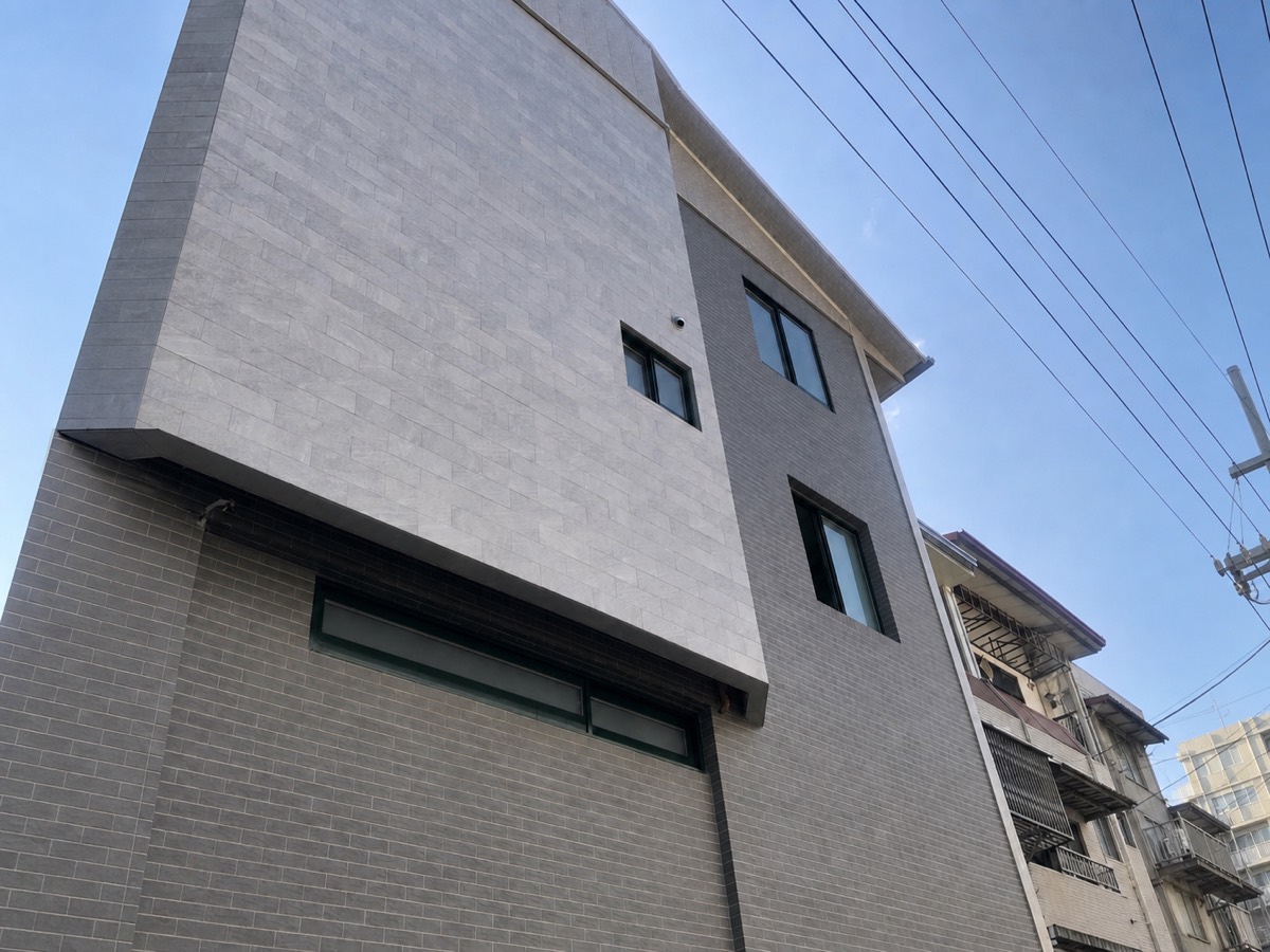 久鉅營造 大里住宅建築外觀