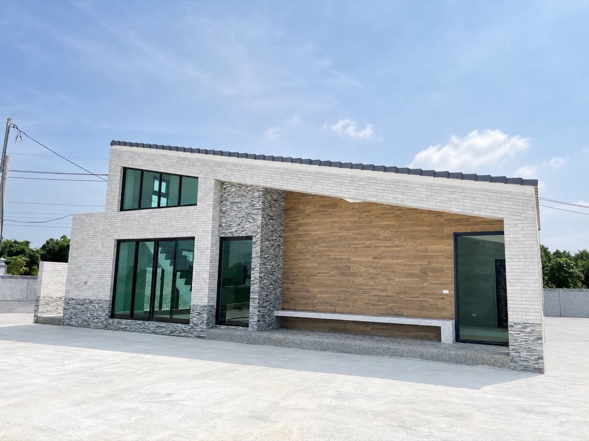 北屯王公館 住商別墅建築外觀